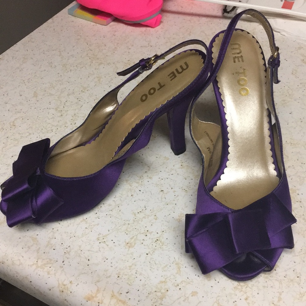 Cute purple satin peep toe heels with bow size 8